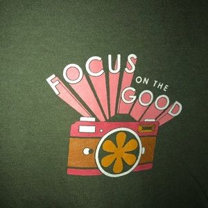 Army green tee shirt XXL Focus on the good